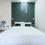 Sea In Bed Apartment *