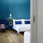 Apartment Sea In Bed