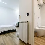 Sea In Bed Apartment Naples