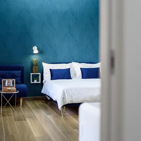 Apartment Sea In Bed