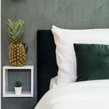 Apartment Sea In Bed *
